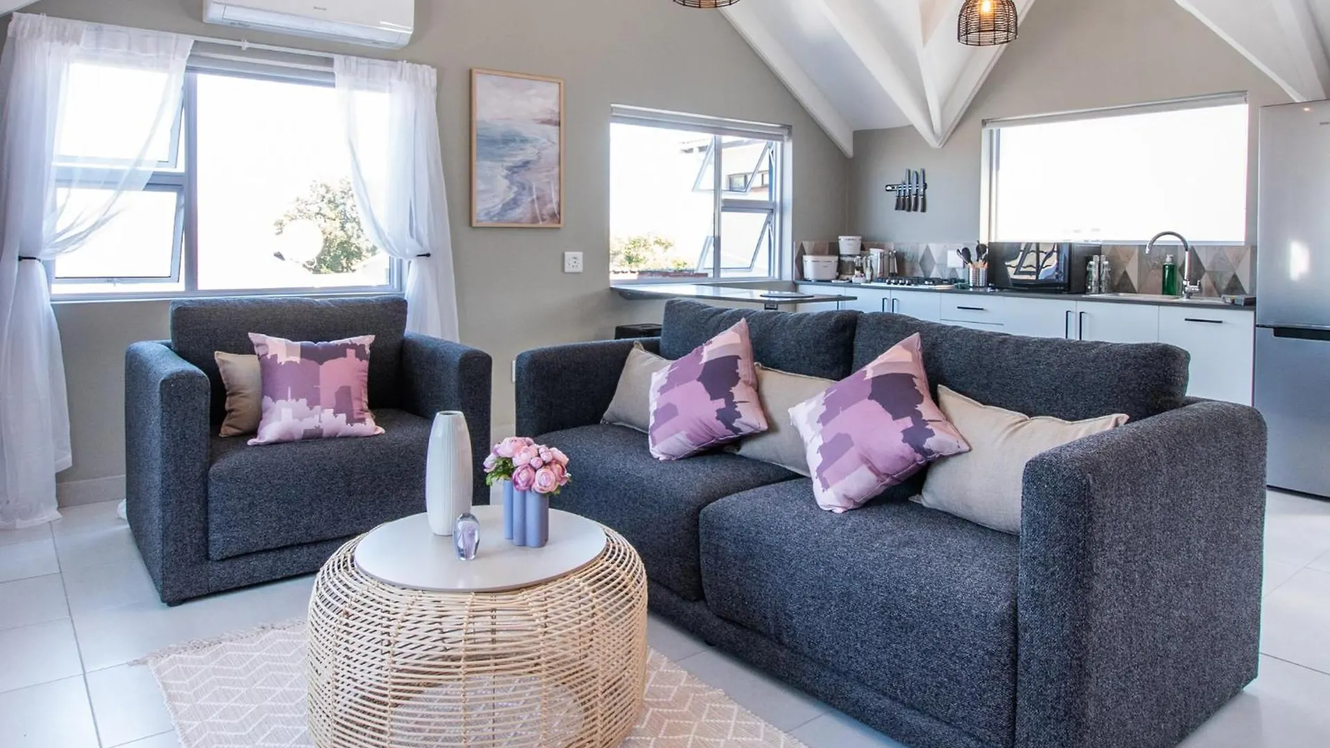 Ferienwohnung The Fuchsia Collection Somerset West Apartment