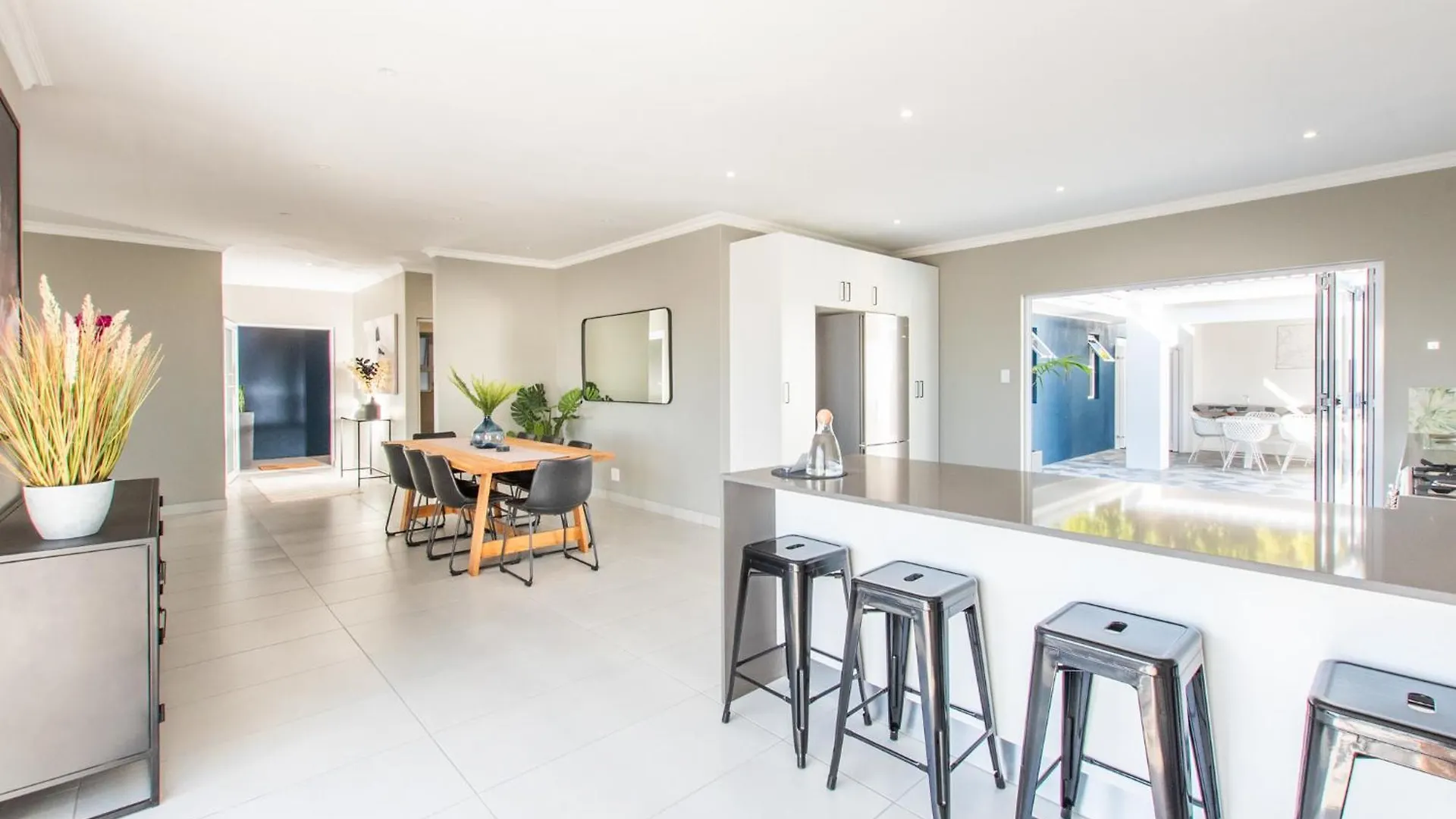 Apartment Ferienwohnung The Fuchsia Collection Somerset West